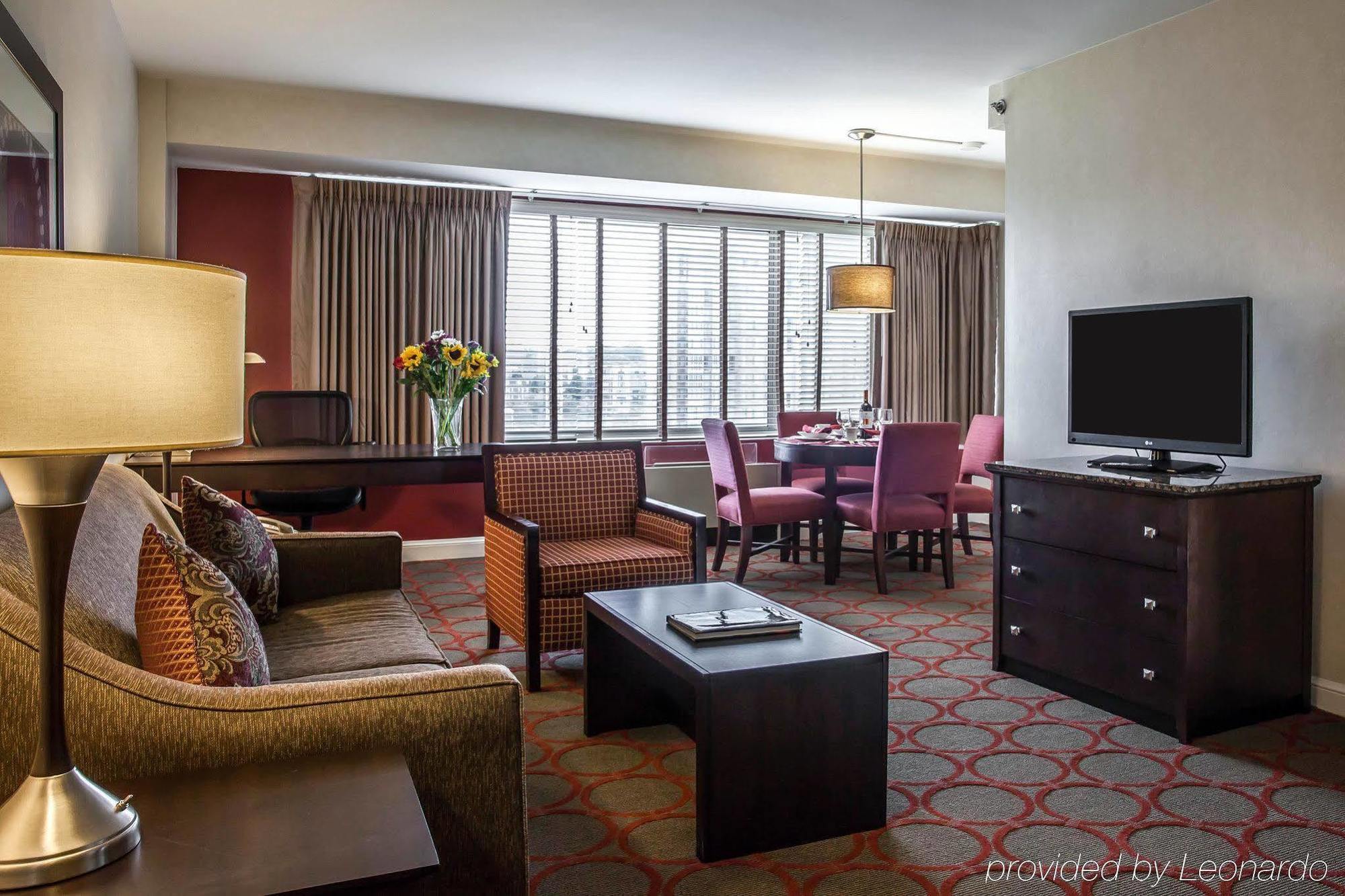 The Virginian Suites, Ascend Hotel Collection Arlington Eksteriør billede