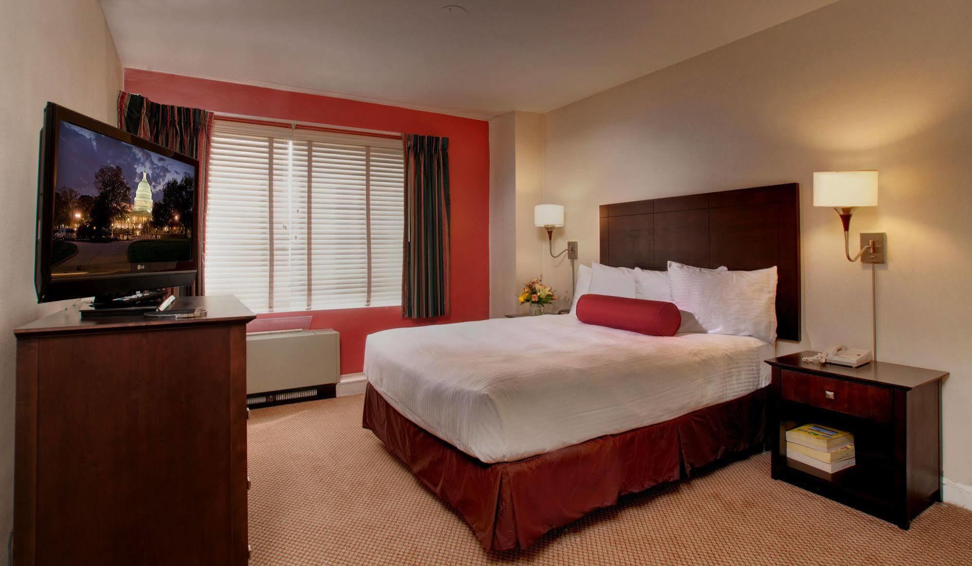 The Virginian Suites, Ascend Hotel Collection Arlington Eksteriør billede