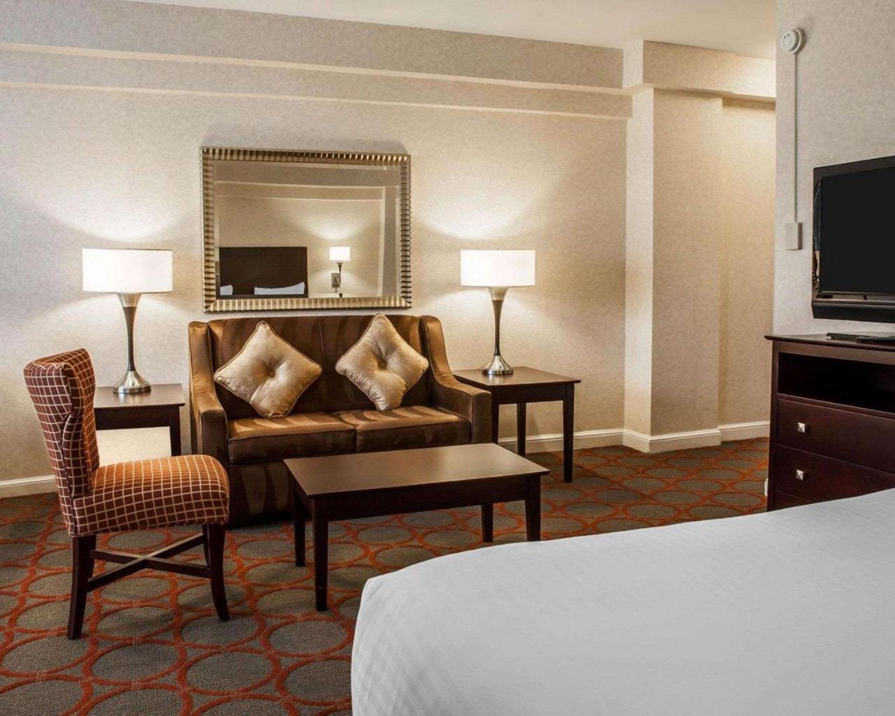 The Virginian Suites, Ascend Hotel Collection Arlington Eksteriør billede