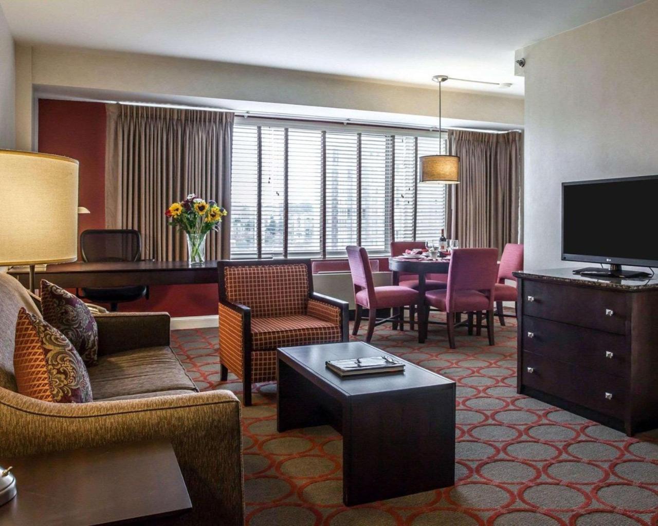 The Virginian Suites, Ascend Hotel Collection Arlington Eksteriør billede
