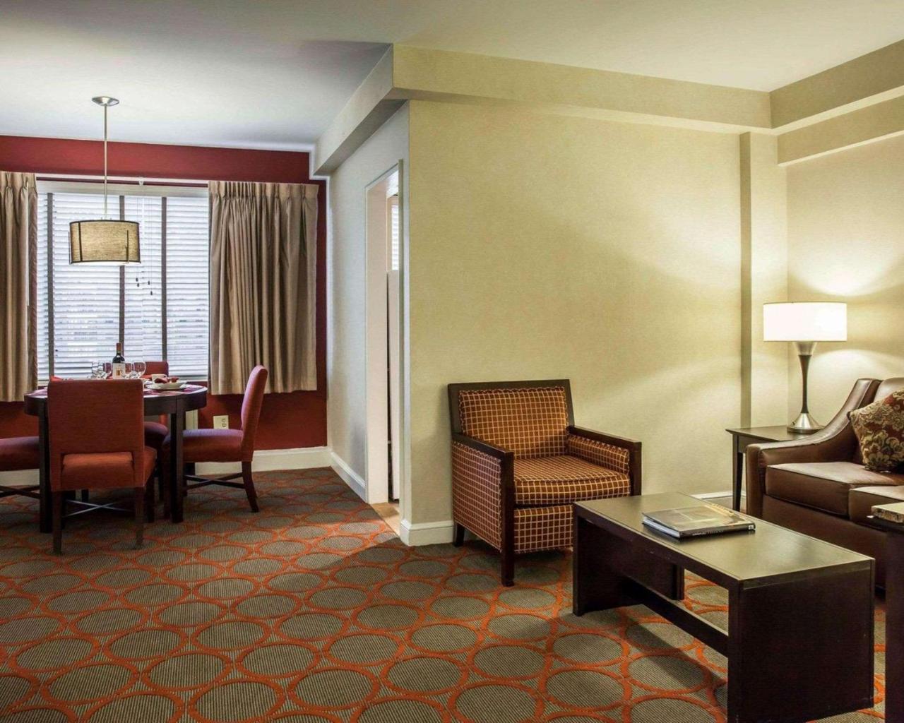 The Virginian Suites, Ascend Hotel Collection Arlington Eksteriør billede